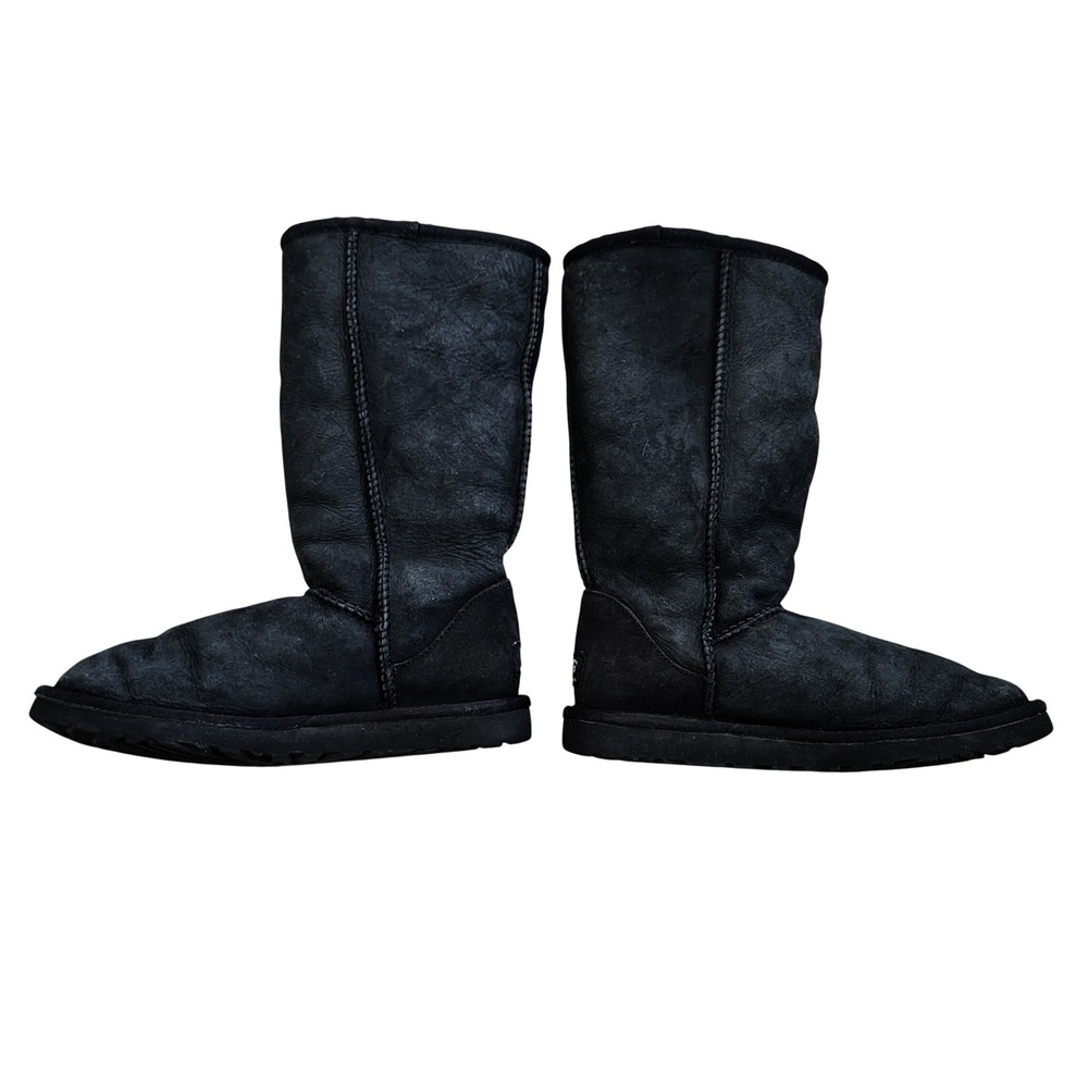 UGG Australia Classic‎ Tall Black Sheepskin Boots 5815 Womens Size 5 Warm Casual